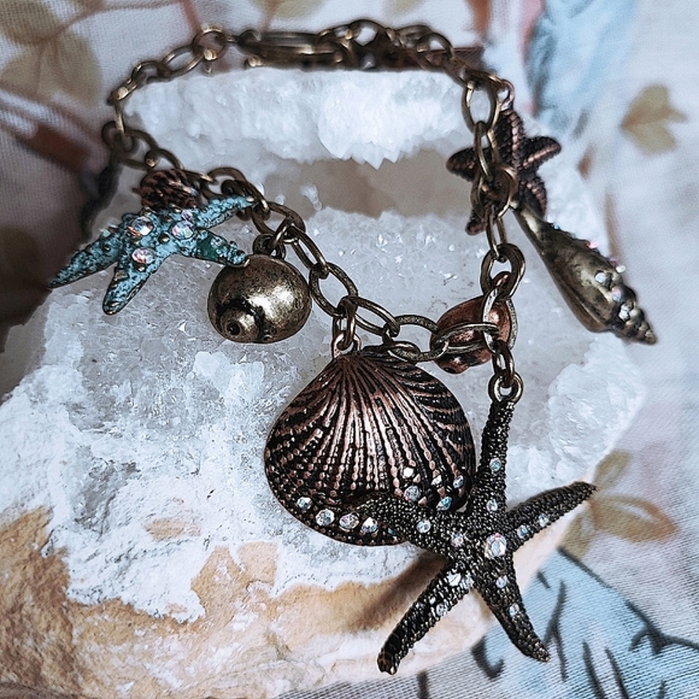 Cookie Lee Brass Copper Seashell Marine Life Rhinestones Starfish Bracelet - Picture 3 of 11